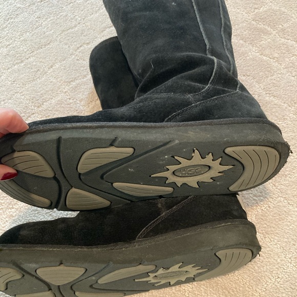 UGG Tall Boot - Picture 3 of 5